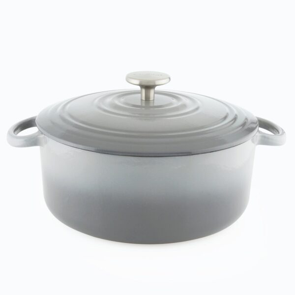 cast iron dutch oven 5 quart in fade grey
